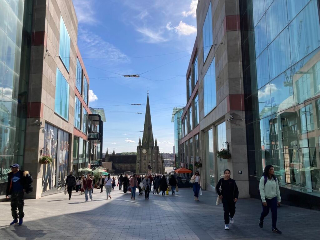 Birmingham shopping centre street bullring